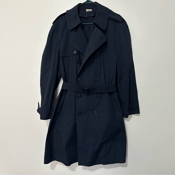London Fog Other - Vintage London Fog Maincoats VTrench Coat Size 44 Reg